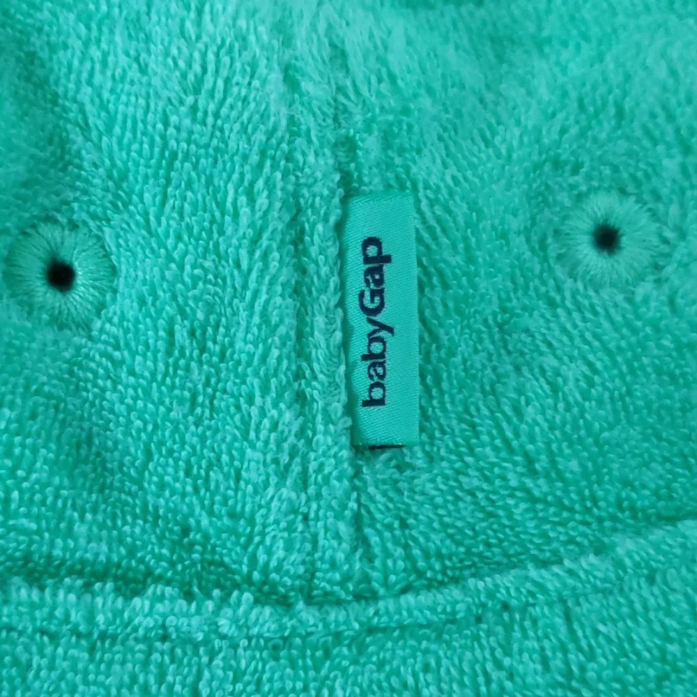 Gap - BabyGap Green bucket hat size 3-6 months